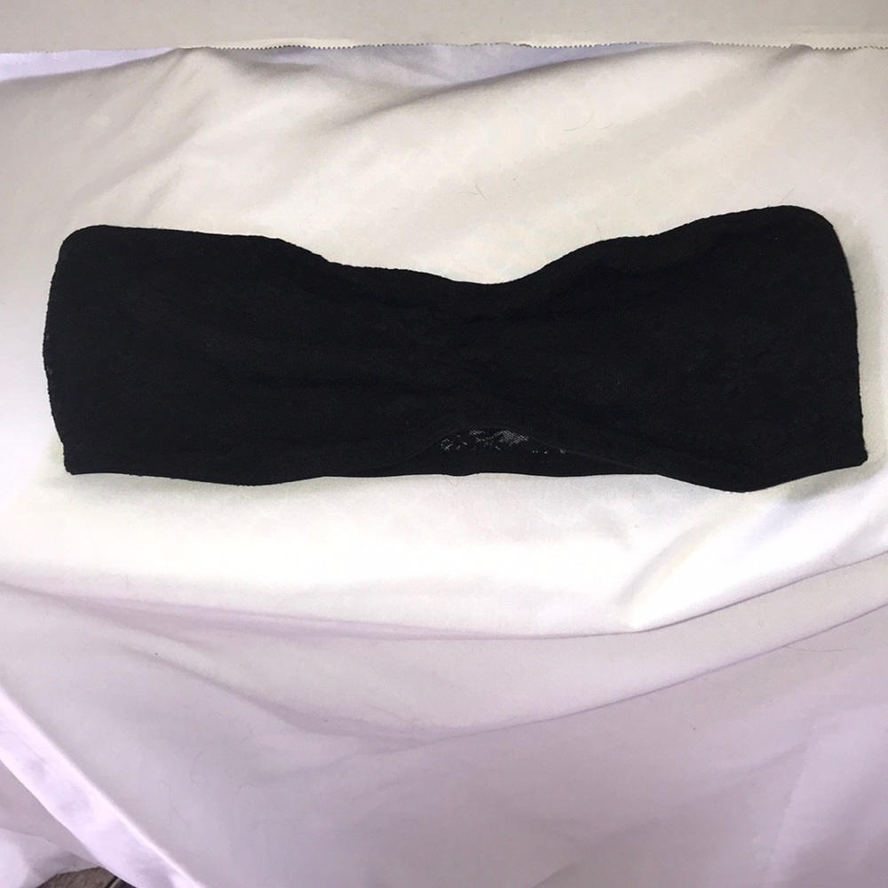 VS PINK Bandeau, Fits sizes 32A-C; 34A-C